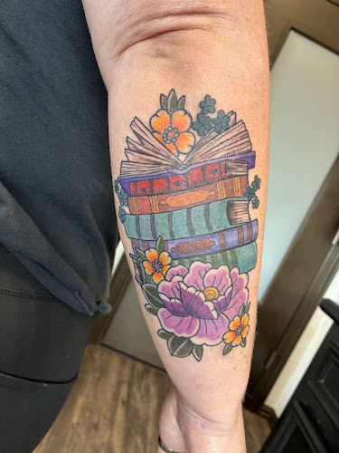 Nushell tattoos in Spring