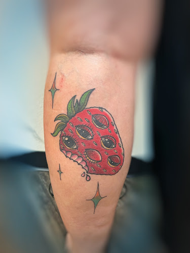 Odd Hand Tattoo in Tyler
