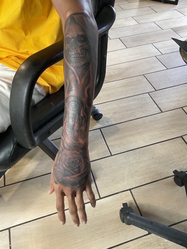 Tattoo work by Orlando's Tattoo Studio (2)