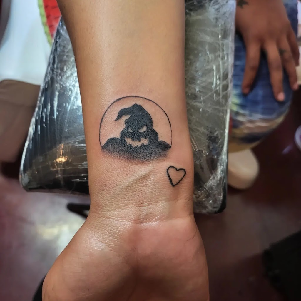 Tattoo work by Over the Horizon Tattoos (4)
