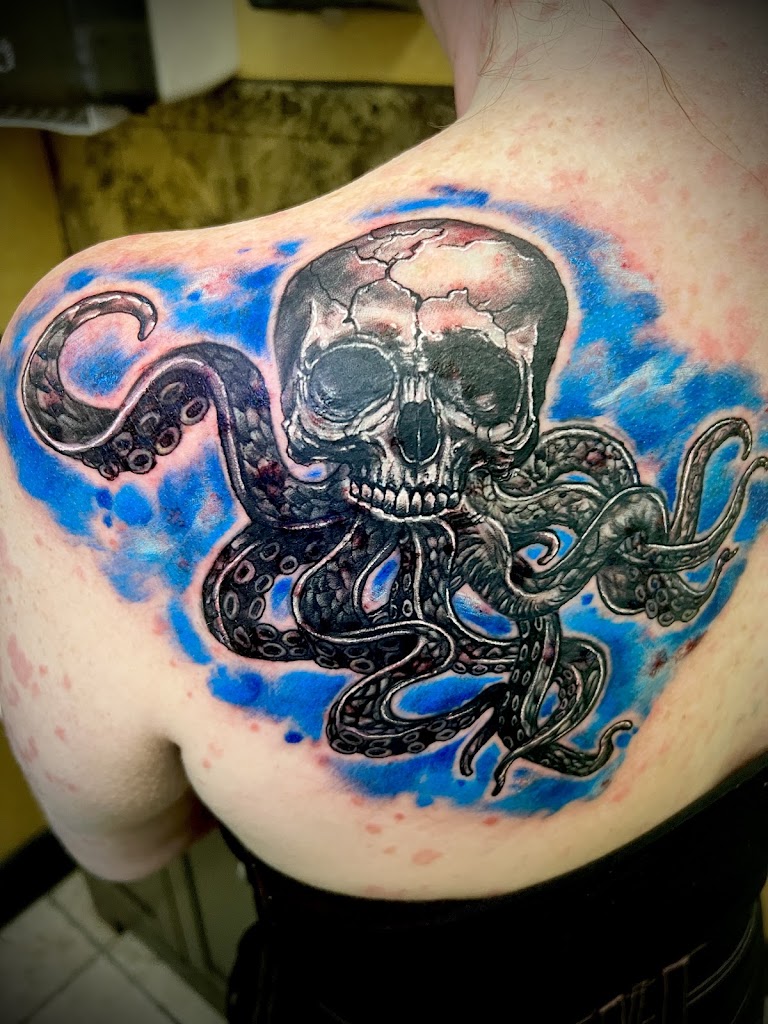 Tattoo work by Phat Tats Tattoo & Body Piercing Studio (4)