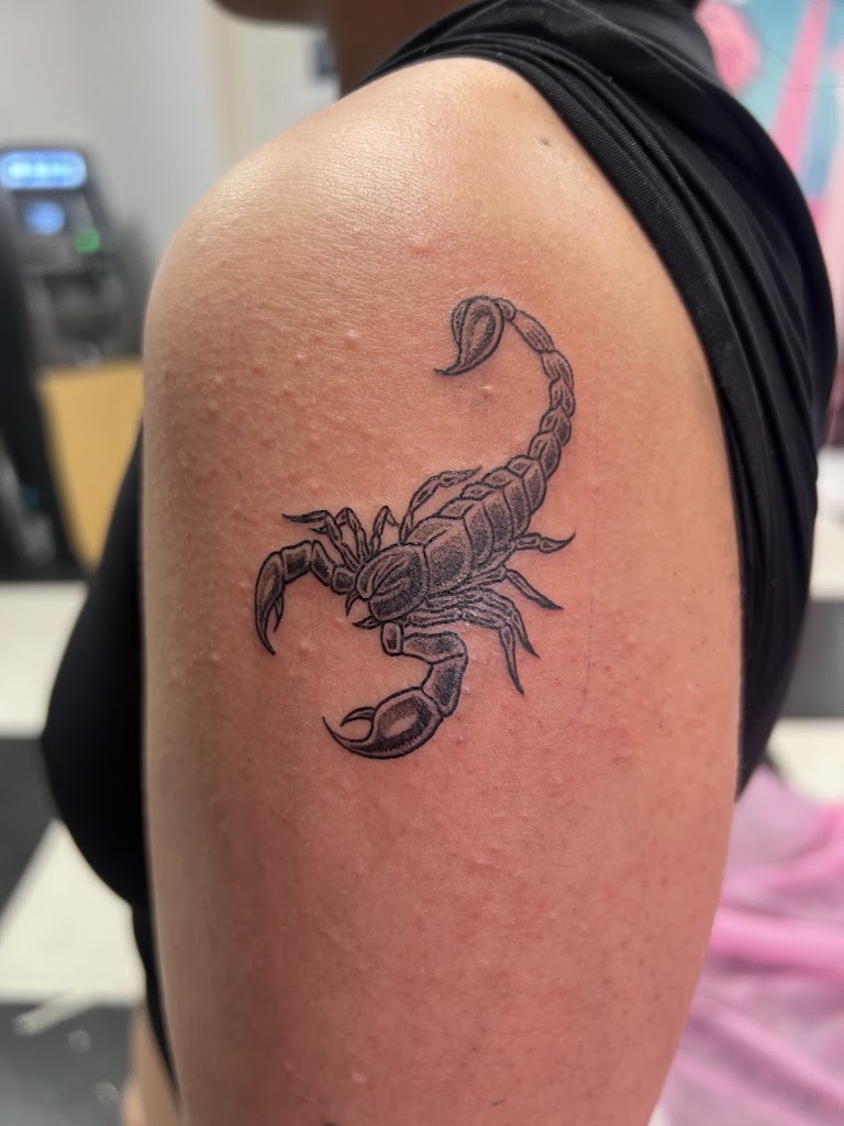 Tattoo work by Pink Parlor Tattoo Studio (4)
