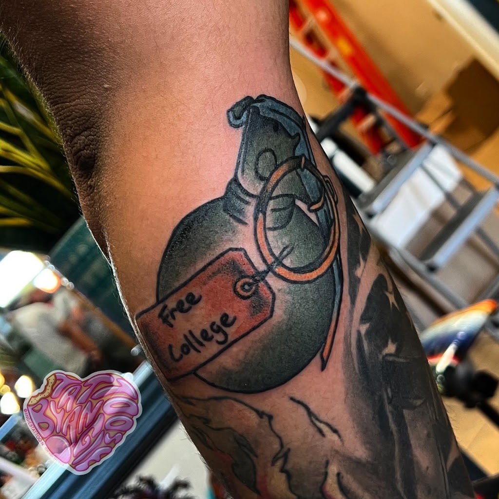 Tattoo work by Por Vida Tattoos (5)