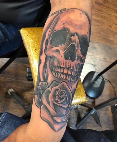 Por Vida Tattoos in Laredo