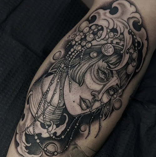 Rainy Daze Tattoo Studio in Waco