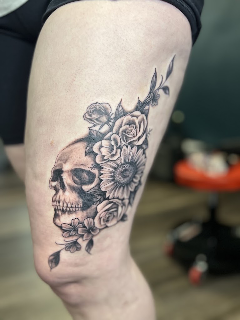 Tattoo work by Royal Circle Tattoo studio and Art (1)