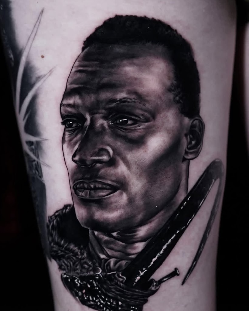 Tattoo work by sharp objects tattoo (2)