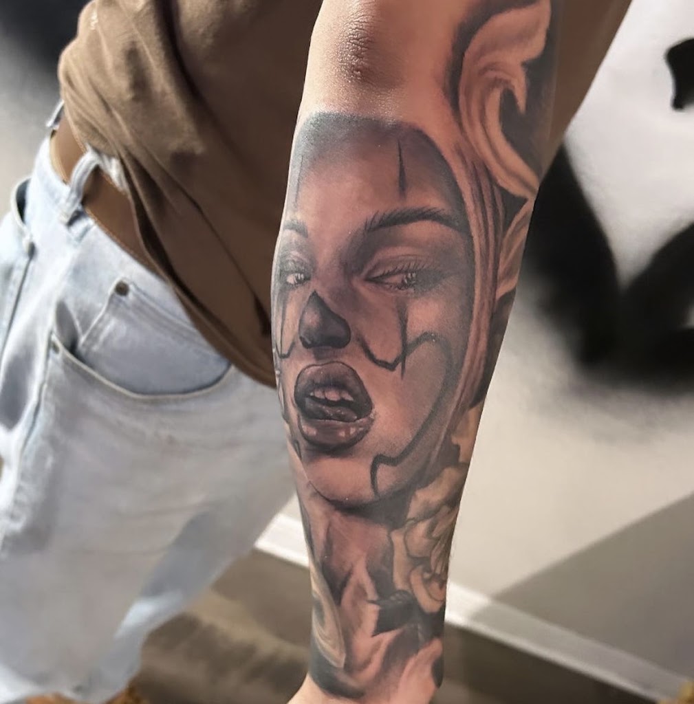 Tattoo work by Sick Made Tattoo Parlor (1)