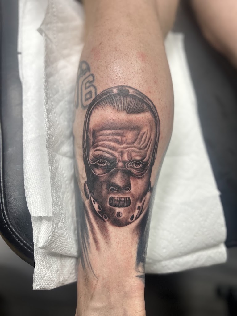 Tattoo work by Slanging Ink Tattoo Studio (3)