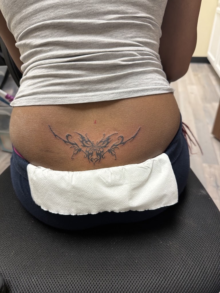 Tattoo work by Smooves place tattoo studio (4)