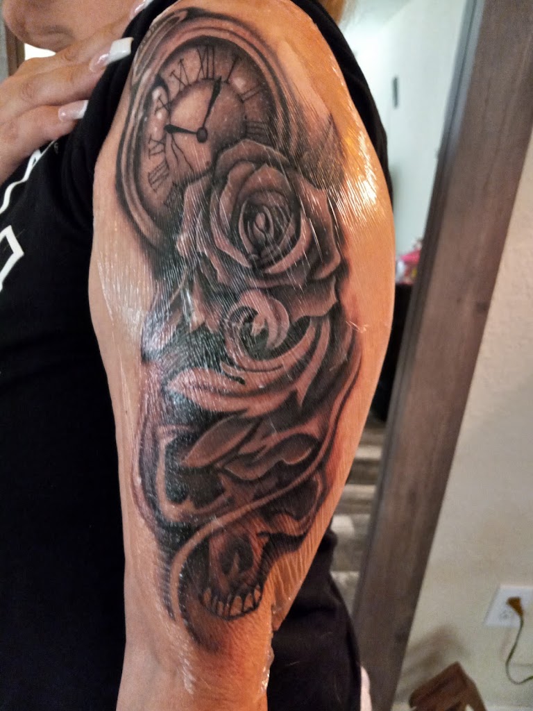 Tattoo work by Solid Black Ink Tattoo Parlor (6)