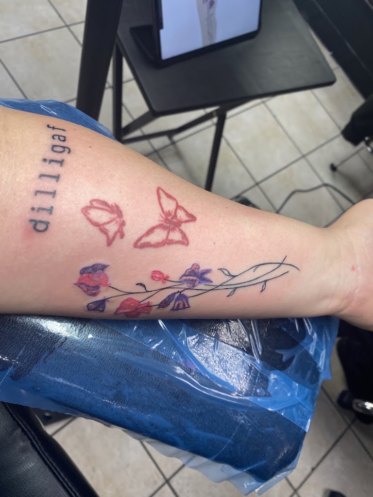 Tattoo work by Spinning Needles Tattoos (3)