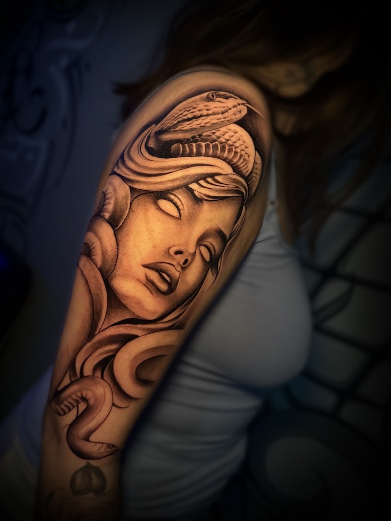 Symbolo Tattoo in Dallas