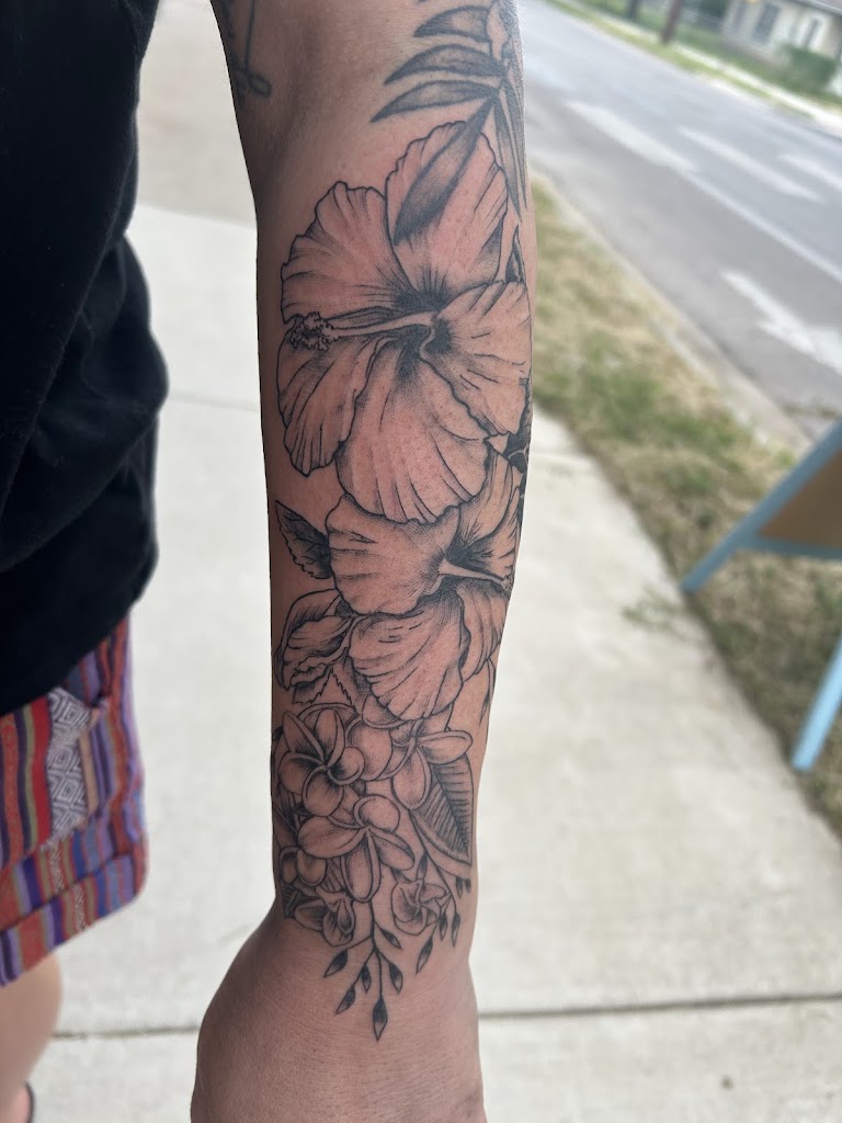 Tattoo work by The Serpent Tattoo and Occult Shop (3)
