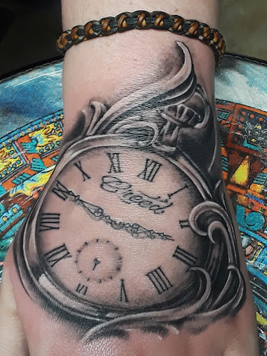 Twin City Tattoo in Nederland