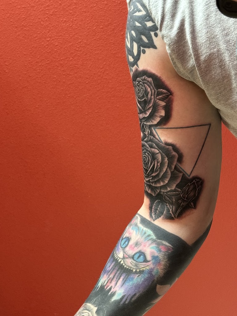 Tattoo work by Wyze Guyz Tattoo Parlor (3)