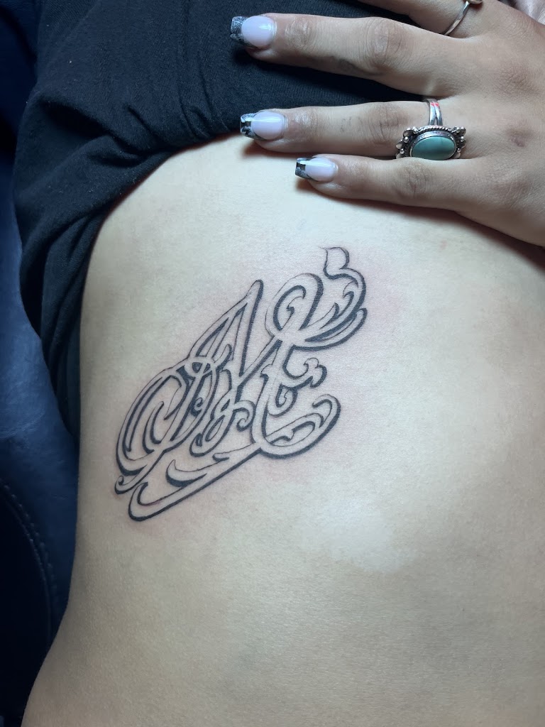 Tattoo work by Wyze Guyz Tattoo Parlor (4)
